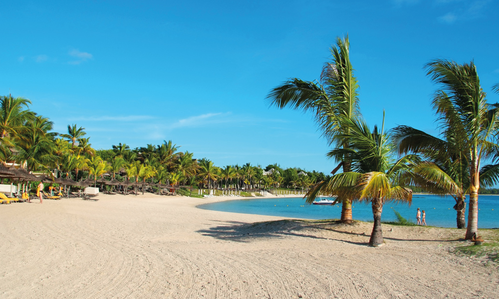 Belle Mare er et område nordøst på Mauritius med en over ti kilometer lang strand, mesteparten uten bebyggelse. Foto: Ronny Frimann