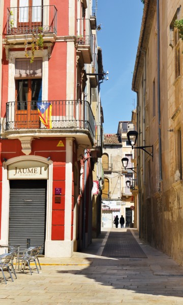 Vilafranca del Penedès er vinområdets største by – med et koselig sentrum som i seg selv er verdt en rusletur. Foto: Gjermund Glesnes