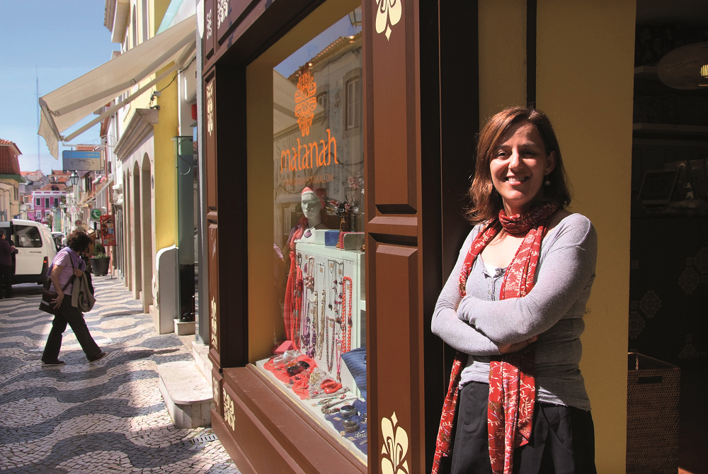 Marina Costa elsker stemningen i bilfrie Cascais. Foto: Runar Larsen 