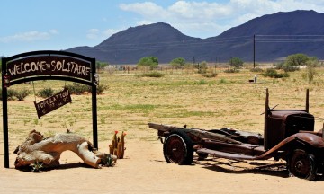 En tur i Namibia byr på mange ulike inntrykk. Foto: Hans Thomas Holm