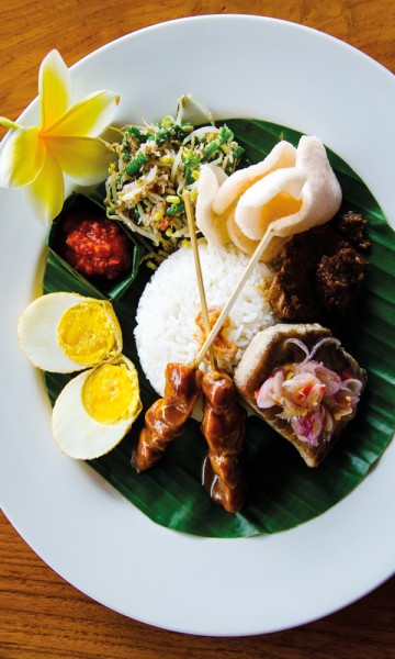 Et smakfullt balinesisk måltid er ingen sjelden vare i Ubud. Foto: Mari Bareksten
