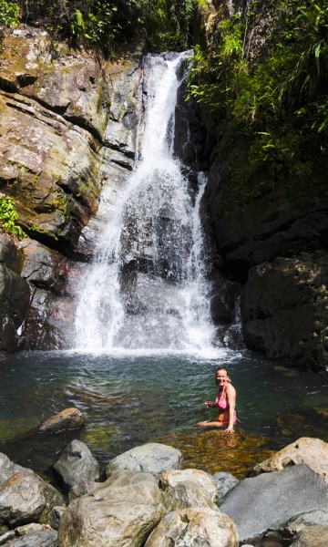 Puerto Rico er en øy på størrelse med Korsika, med så stor variasjon av det ikke skal stå på tilbudene. Likevel kan man dekke (det meste) med dagsturer, fra gamlebyen i San Juan til regnskogen El Yunque og  grottestystemet Rio Camuy. Foto: Torild Moland 