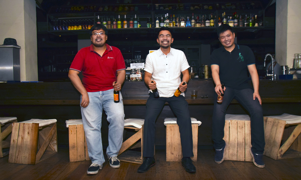 For to år siden startet kameratene Aldous Bernando, Marvin Moreho og Chip Vega Craftpoint Brewing Company. Foto: Mari Bareksten