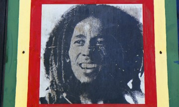 Er man først på Jamaica er en tur til den legendariske Bob Marleys mausoleum verdt et besøk. Foto: Runar Larsen