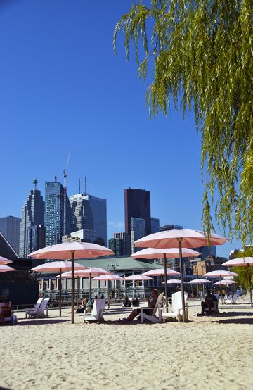 På bystranden Sugar Beach er det også mulig å sole seg. Foto: Mari Bareksten 