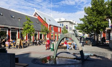 Reykjavik er litt av alt – hipp, koselig og full av kreativitet! Foto: iStock