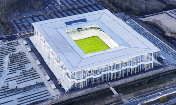 Bordeaux' nye fotballstue er designet av samme arkitekter som laget «Fugleredet» til Beijing-OL. Fem av sommerens EM-kamper spilles her. Foto: Stadionet