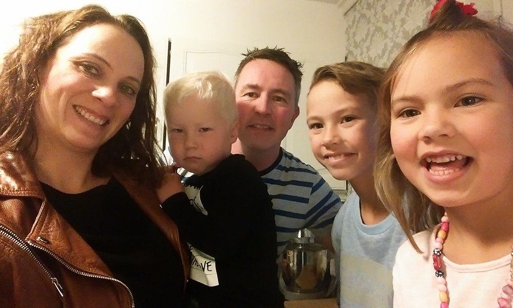 Familien Fjellbirkeland Rørvik gleder seg til å å teste Örebro i høstferien. – Ja, dette var moro!, forteller Trude. Foto: Privat