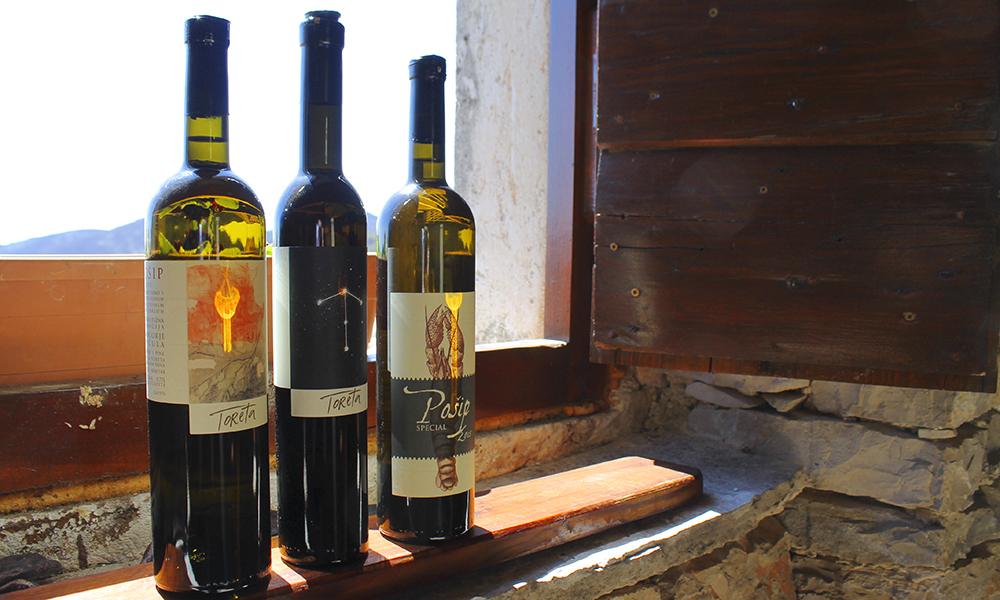 Et must på Korčula er å dra på vinsmaking på en av de mange lokale vingårdene. Foto: Ida Anett Danielsen