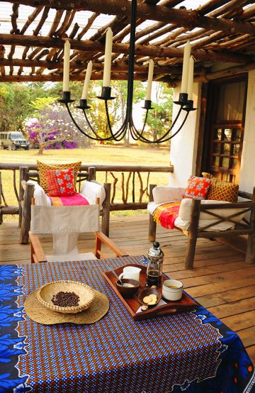 Kaffefarmen Msumbi byr på landlig luksus og avslapning i vakre omgivelser. Brenn din egen kaffe, og nyt den på terrassen med utsikt over kaffeplantasjen. Foto: Torild Moland