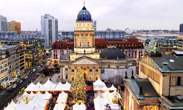 Julelys, nisser, glühwein og bratwürst – tyskerne kan julemarked. Foto: Ida Anett Danielsen 