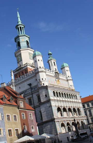 Markedsplassen i Poznan er full av farger og historie. Foto: Runar Larsen