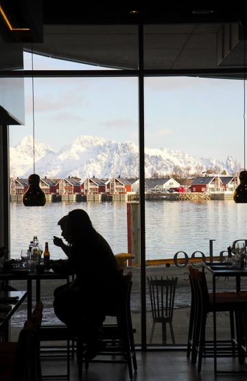 Den lille byen Svolvær har mange gode restauranter. Paleo Arctic er den ferskeste. Foto: Runar Larsen