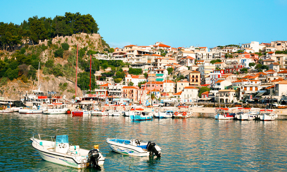 Ferie i Parga: Nyhet: Fargerike Parga er nyhet hos reiseselskapet Ving i år. Foto: Ving