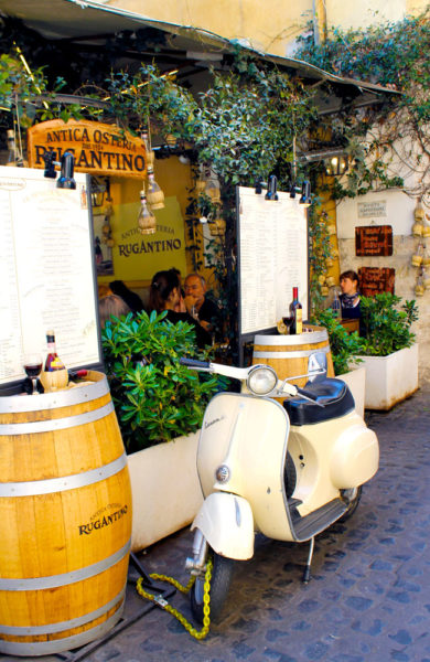 I ekte Italiensk stil kan du avslutte dagen med en hyggelig kveld på en av byens mange autenstiske restauranter. Foto: Ida Danielsen