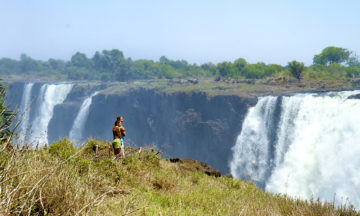 Victoria Falls har forhekset turister helt siden David Livingstone så dem for første gang i 1855. Nå er det klart for at flere nye turister oppdager dem. Foto: Runar Larsen