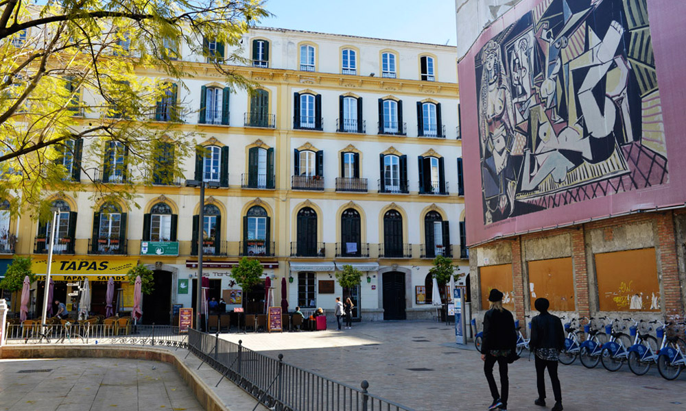 Plaza de la Merced er ikke bare flott. Den er også stedet hvor Pablo Picasso trådte sine første barnesko. Foto: Gjermund Glesnes