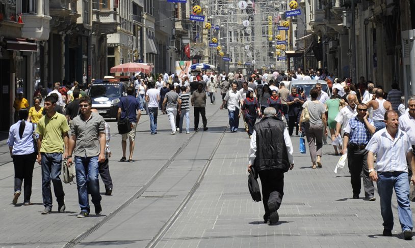 9. Spis, drikk og shop i İstiklal Caddesi