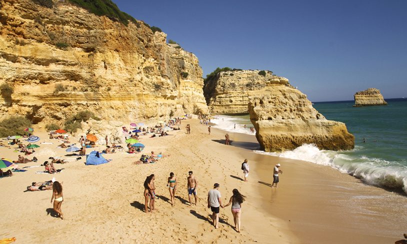 5. Praia da Marinha