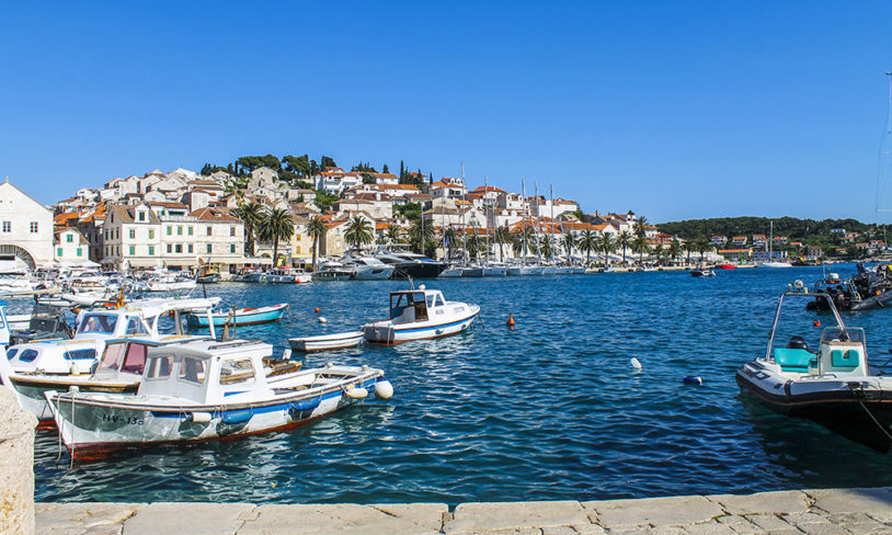 7. Hvar 