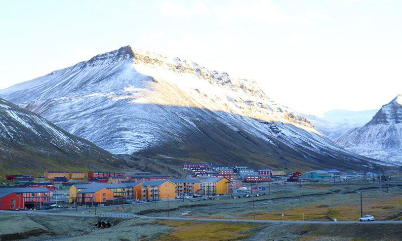 8 Longyearbyen