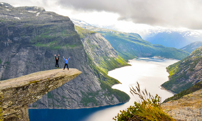 3 Trolltunga